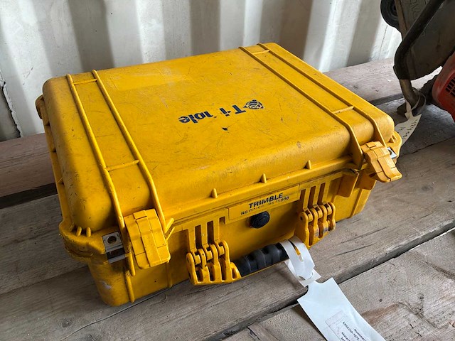 Trimble r8 gnss/ tsc2 gps-systeem - afbeelding 9 van  9