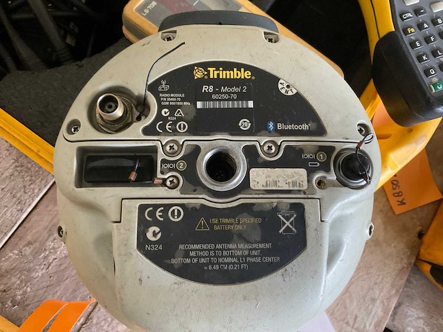Trimble r8 gps ontvanger - afbeelding 3 van  3