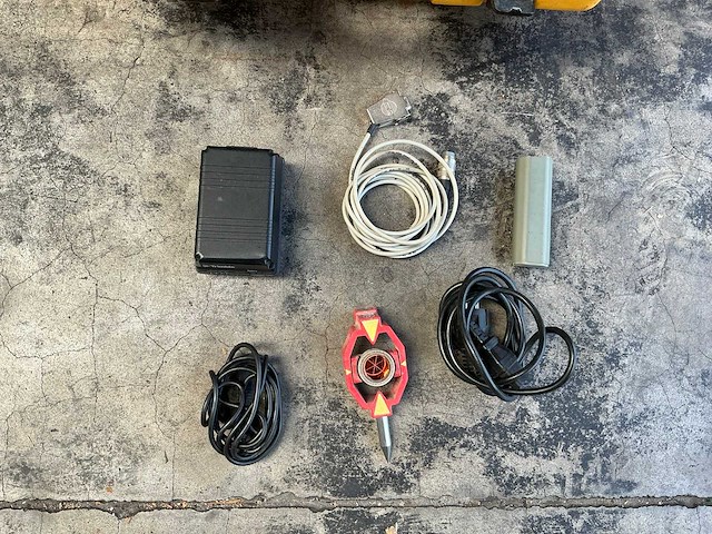 Trimble spectra precision ts315 bouw-totaalstation theodoliet - afbeelding 3 van  3