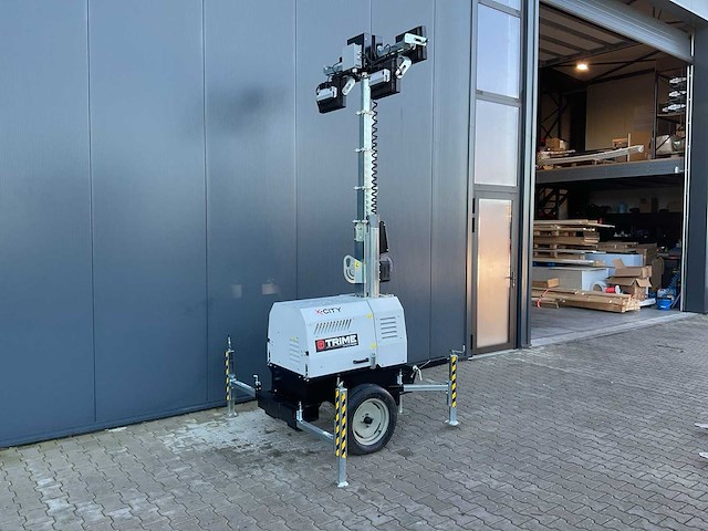 Trime x-city noodverlichting - yanmar motor - afbeelding 11 van  15