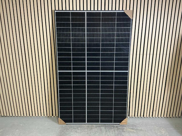 Trinasolar tsm-400de09.08 zonnepaneel (3x) - afbeelding 1 van  3