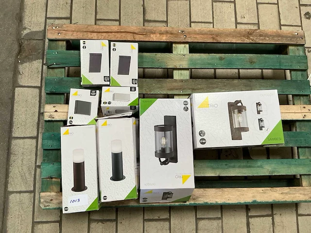 Trio buiten wandlampen partij - afbeelding 2 van  2