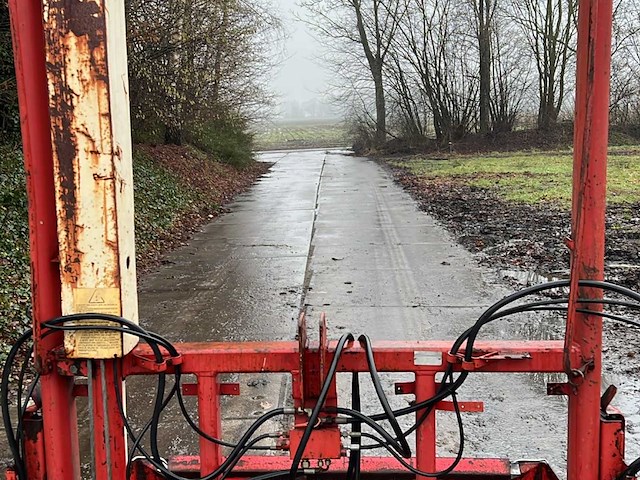 Trioliet kuilvoersmijder - afbeelding 8 van  10