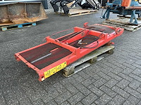 Trioliet kuilvoersnijder hefmast - afbeelding 1 van  5