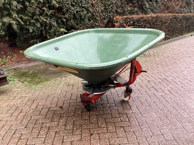 Trioliet mullos kunstmeststrooier - afbeelding 3 van  8