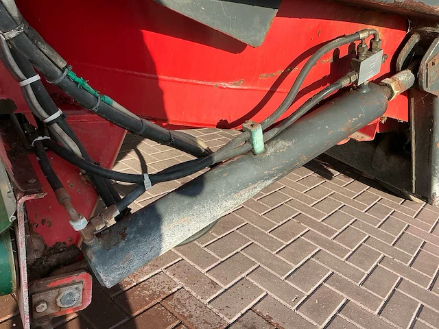 Trioliet tm -12 voermengwagen - afbeelding 11 van  33