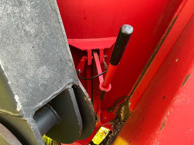 Trioliet triomix 1200 voermengwagen - afbeelding 11 van  26