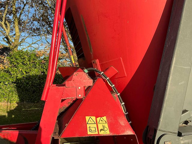 Trioliet triomix 1200 voermengwagen - afbeelding 17 van  26