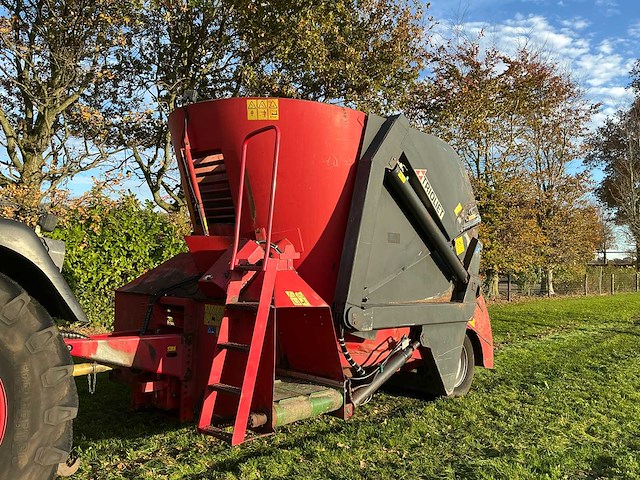 Trioliet triomix 1200 voermengwagen - afbeelding 2 van  26