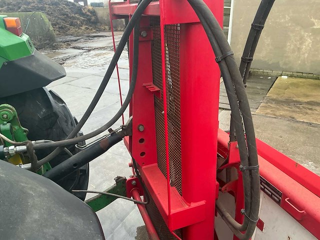 Trioliet tu-195 uitkuilmachine - afbeelding 4 van  21