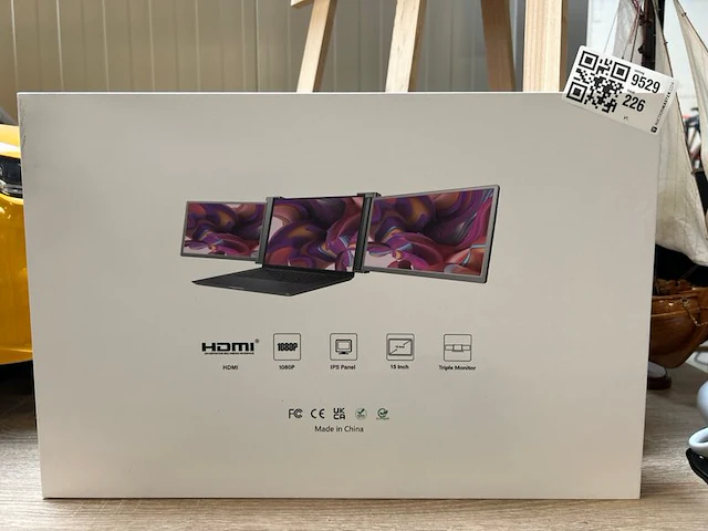 Triple-monitor uitbreiding voor laptops met tas - afbeelding 1 van  5