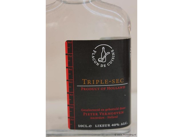 Triple sec likeur - 10 cl - winkelverkoopprijs € 4.95 - afbeelding 2 van  2
