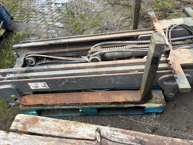 Triplex mast 2500kg side-shift-free lift - afbeelding 3 van  11