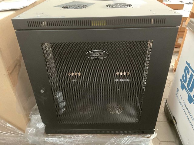 Tripp-lite smartrack enclosure smartrack (4x) - afbeelding 2 van  9