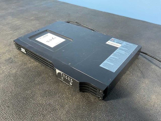 Tripp-lite smx500rt1u ups (uninterruptable power supply) - afbeelding 2 van  5