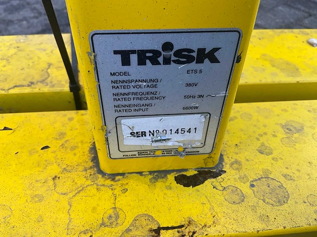 Trisk - ets 5 - infrarood uithardingslamp voor autolak (13x) - afbeelding 12 van  15