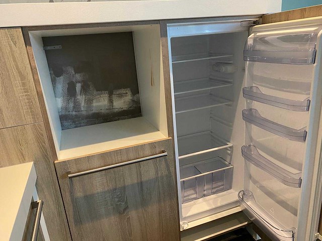 Tristar - keukenopstelling met pelgrim/siemens apparatuur - afbeelding 10 van  21