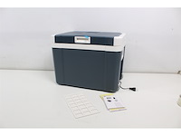 Tristar kb-7535 koelbox 35 liter thermo-elektrisch 12v autolader 230v - afbeelding 2 van  3