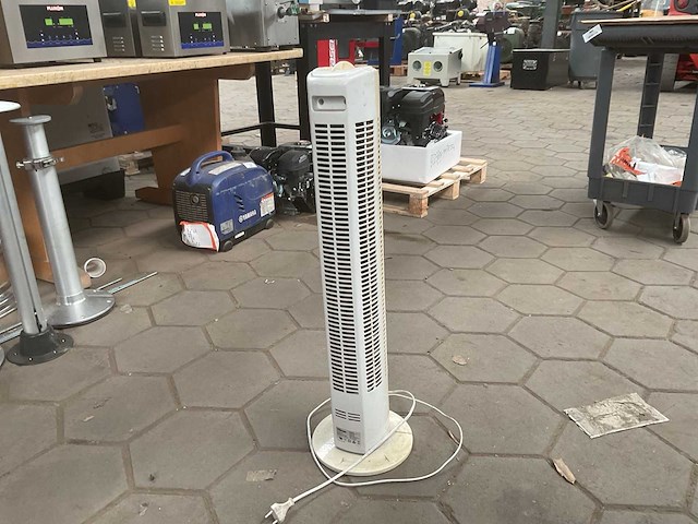 Tristar ve-5955 tower fan - afbeelding 2 van  5