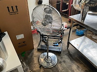 Tristar ve-5975 staande ventilator - afbeelding 1 van  2