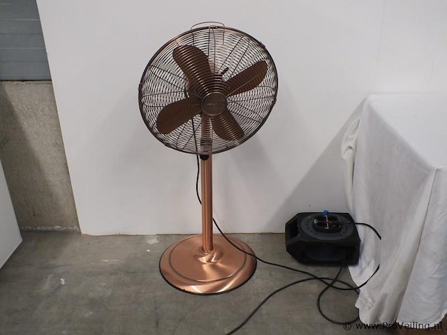 Tristar ventilator brons - afbeelding 1 van  1