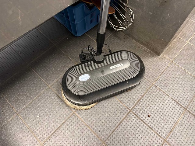 Tristar zaalschrobber - afbeelding 2 van  3