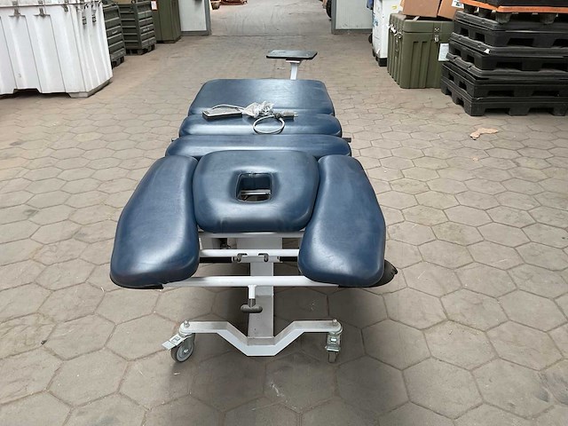Triton dts onderzoek bed - afbeelding 4 van  8