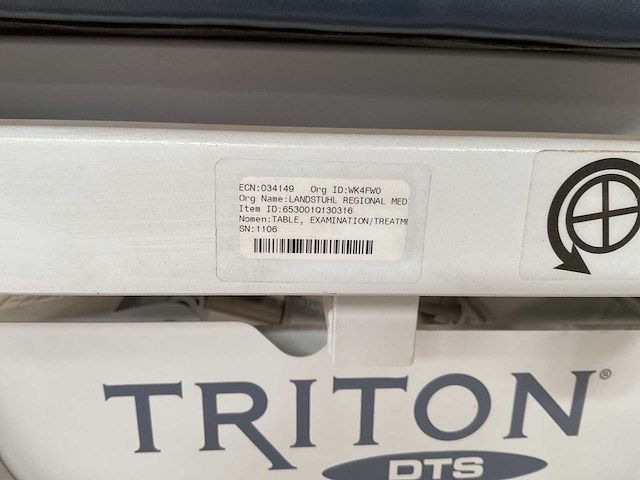 Triton dts onderzoek bed - afbeelding 8 van  9
