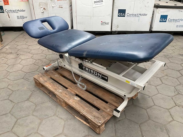 Triton trt-33i examination table - afbeelding 2 van  8