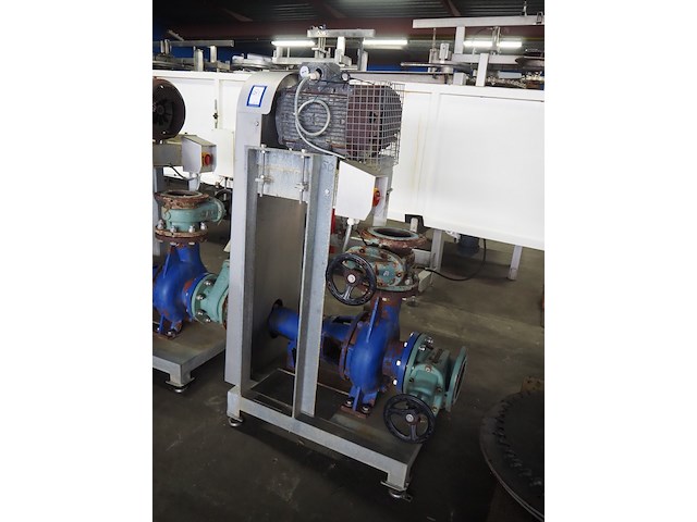 Trium pumper - afbeelding 2 van  6