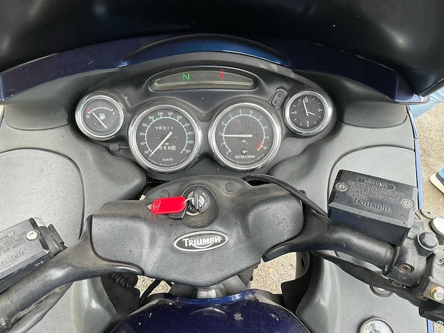 Triumph - tour - trophy 1200 - motorfiets (my-52-kp) - afbeelding 12 van  14