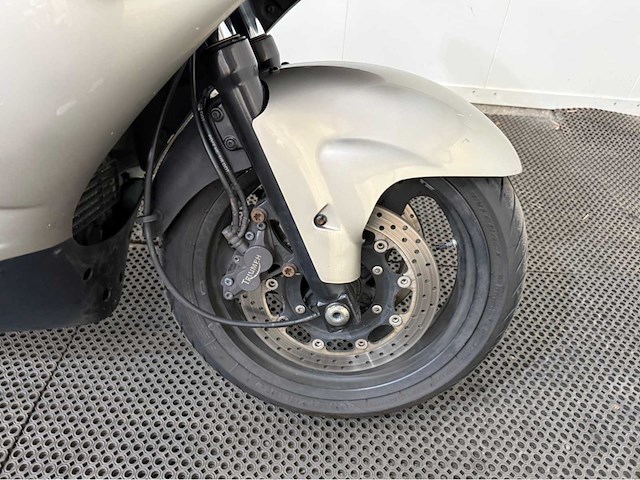 Triumph - tour - trophy 900 - motorfiets - 1999 - afbeelding 10 van  20