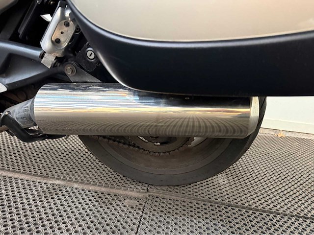 Triumph - tour - trophy 900 - motorfiets - 1999 - afbeelding 13 van  20