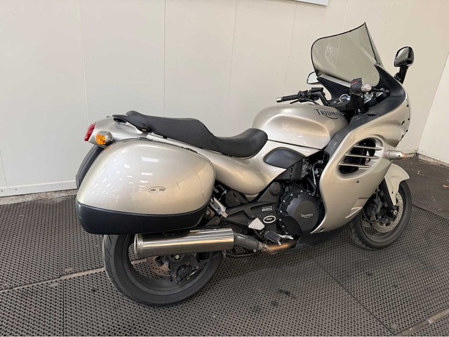 Triumph - tour - trophy 900 - motorfiets - 1999 - afbeelding 14 van  20