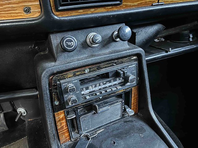 Triumph 2000 mk2 2.0 90pk 1971 youngtimer - afbeelding 10 van  19