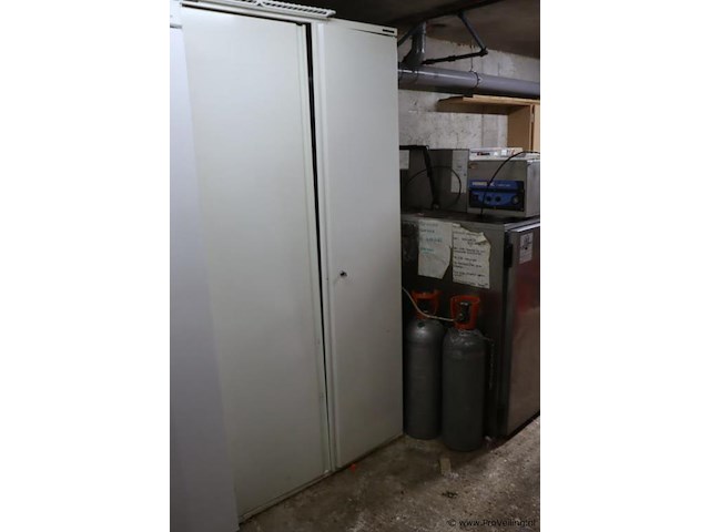 Triumph archiefkast incl. sleutel - afbeelding 1 van  6