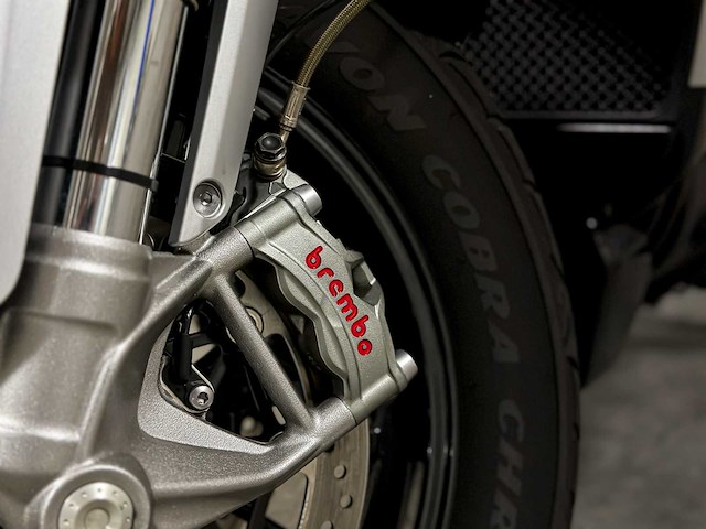Triumph rocket 3r 2500cc 167pk 2021 - afbeelding 35 van  38