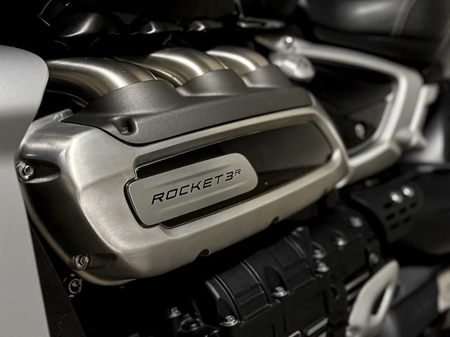 Triumph rocket 3r 2500cc 167pk 2021 - afbeelding 36 van  38