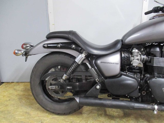Triumph speedmaster chopper - motorfiets - motorfiets - afbeelding 16 van  16