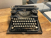 Triumph standard-12 typemachine (2x) - afbeelding 6 van  7
