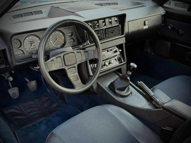 Triumph tr7 2.0 fg-43-js - afbeelding 4 van  22