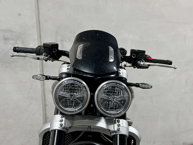 Triunph rocket 3r 2500cc 167pk 2021 - afbeelding 4 van  38