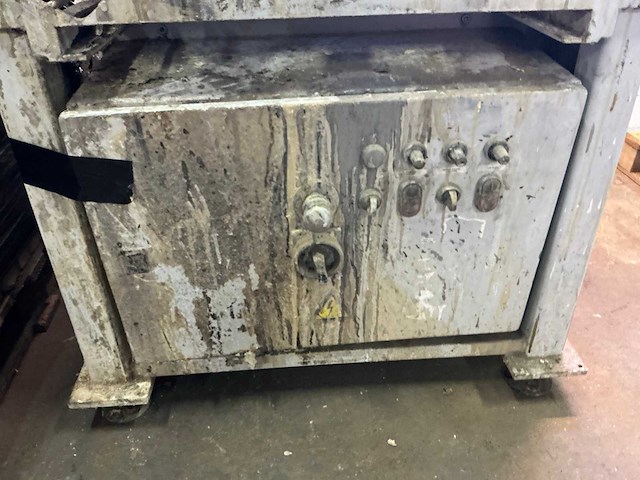 Trivec oliemachine - afbeelding 8 van  9