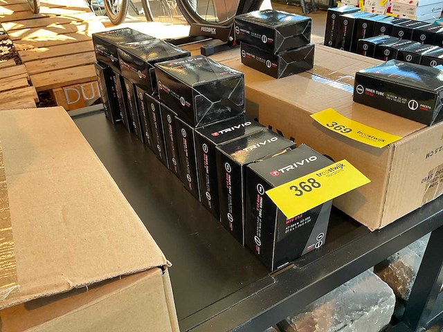 Trivio mtb 27.5 x 1.75/2.4 42mm binnenband (13x) - afbeelding 2 van  2