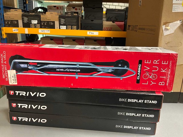 Trivio / steadyrack vloerstandaard en muurbeugel (3x) - afbeelding 2 van  3