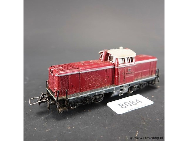 Trix express h0 diesellocomotief (type v 100 1009) van de deutsche bundesbahn (db) - afbeelding 1 van  5