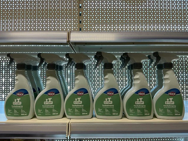 Trixie keep off spray voor honden en katten (17x) - afbeelding 2 van  4