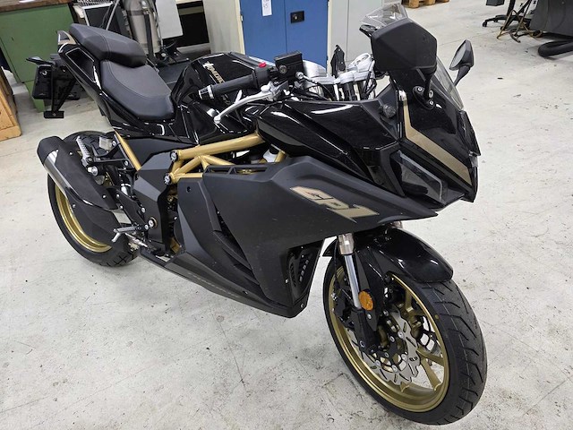 Trmotor - tr 125-2 - gp - motorcycle - afbeelding 3 van  7