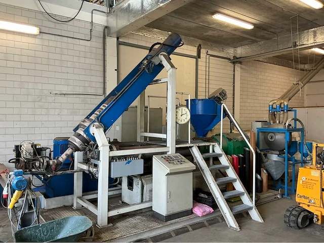 Troester extruder - afbeelding 15 van  48