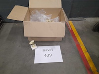 Trofee kaarten in hand - afbeelding 1 van  2